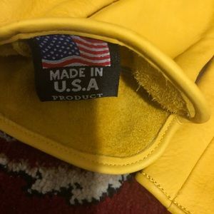 Brand new genuine leather gloves size medium